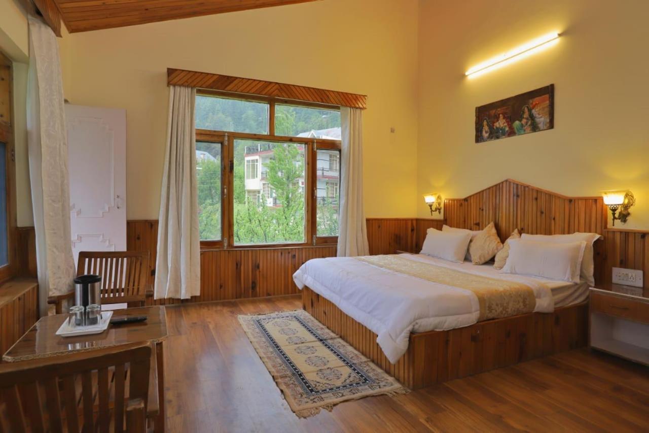 Grey Moustache 4Bhk Villa Manali  Luaran gambar