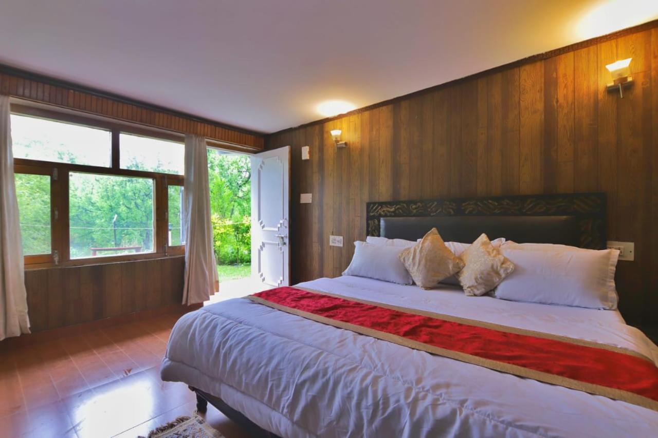 Grey Moustache 4Bhk Villa Manali  Luaran gambar