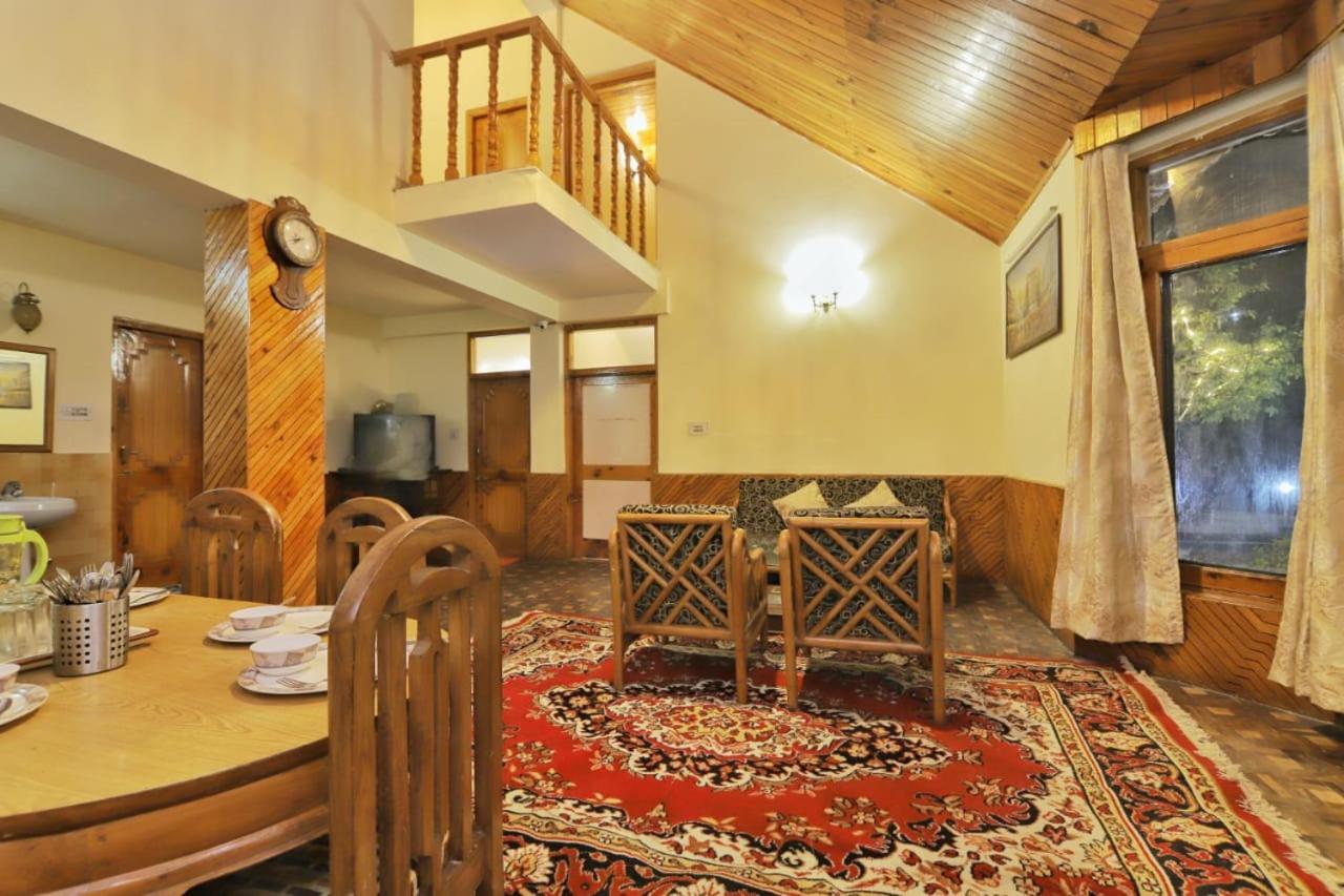 Grey Moustache 4Bhk Villa Manali  Luaran gambar